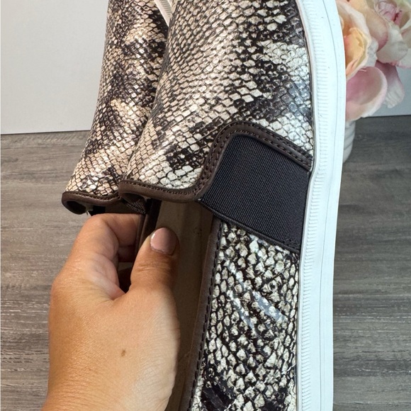Lauren Ralph Lauren Jinny Snakeskin Slip On Sneakers size 10 IMMACULATE - Picture 6 of 10